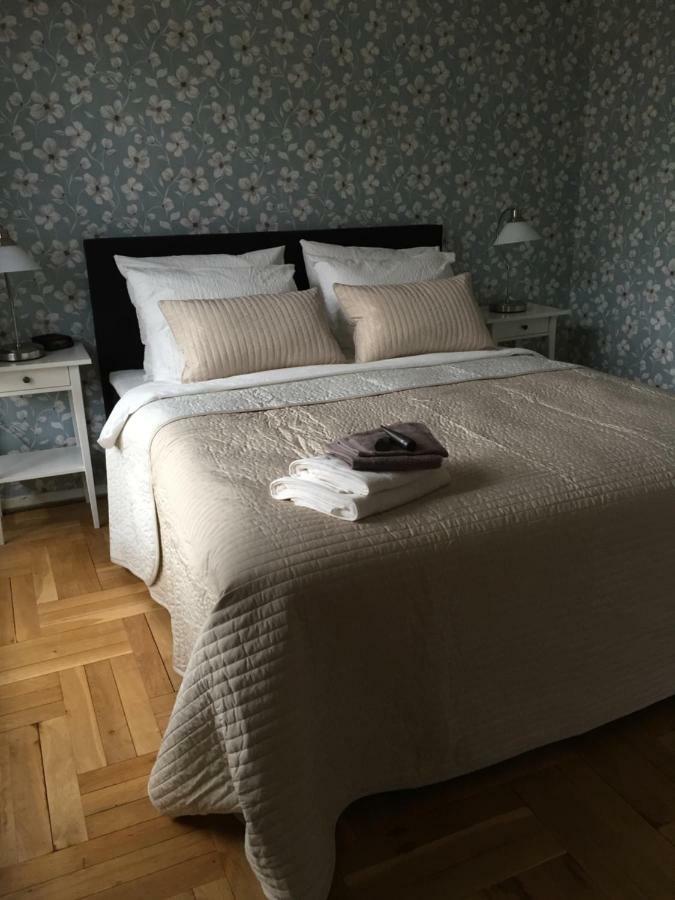 Bed And Breakfast Loft24 Heerlen Zewnętrze zdjęcie