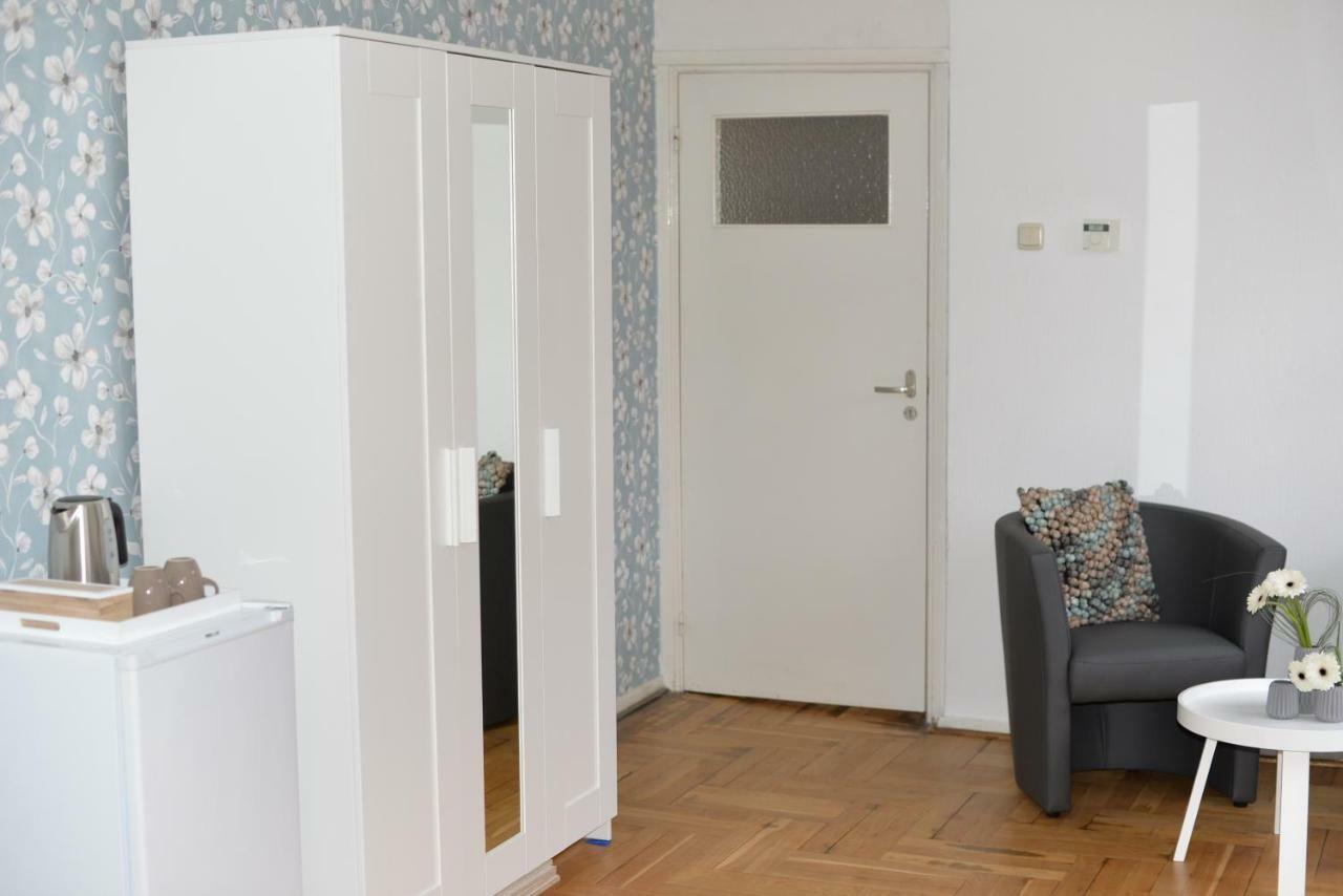 Bed And Breakfast Loft24 Heerlen Zewnętrze zdjęcie